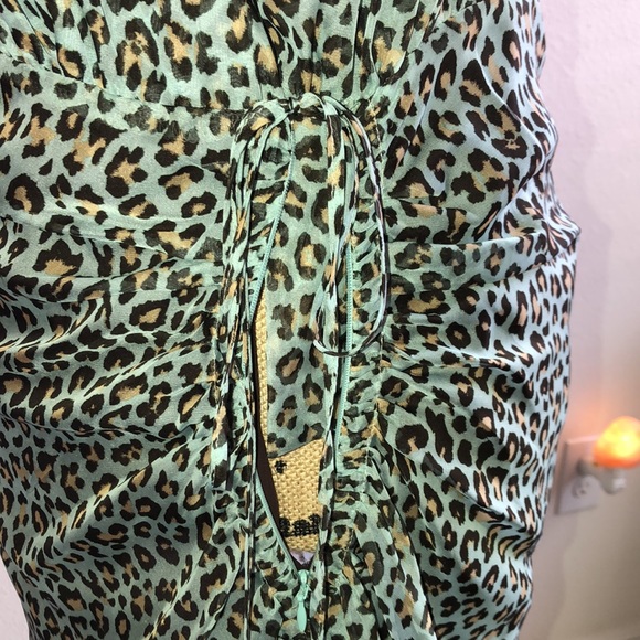 EYWASOULS GREEN 100% ‘CHIFFON’ LEOPARD PRINT - Picture 5 of 16